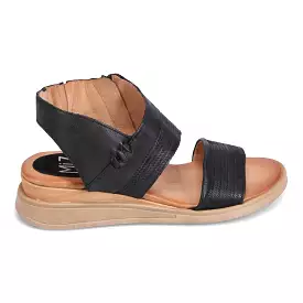 Cece Sandal