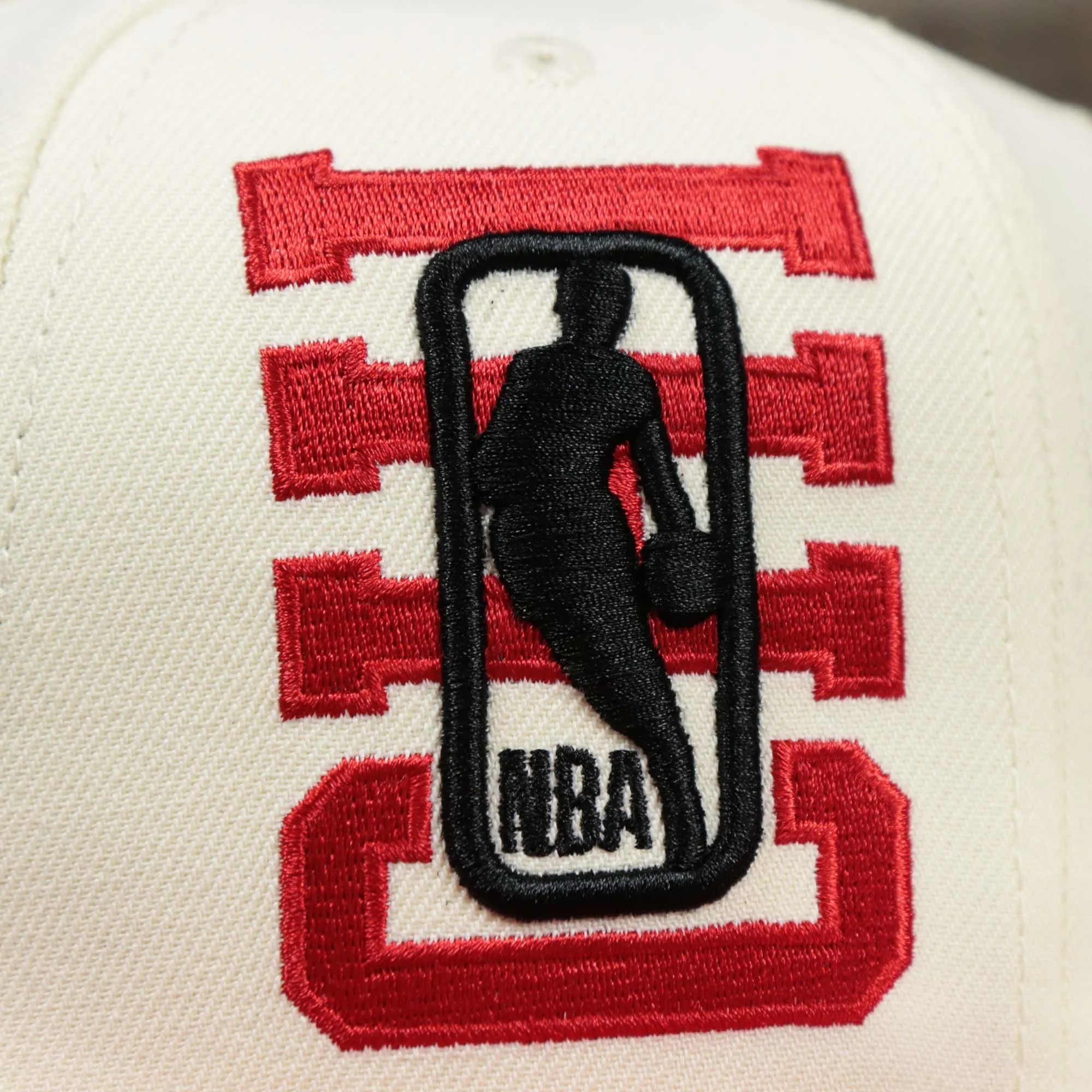 Chicago Bulls NBA 2022 Draft Gray Bottom 9Fifty Snapback | New Era Cream/Red