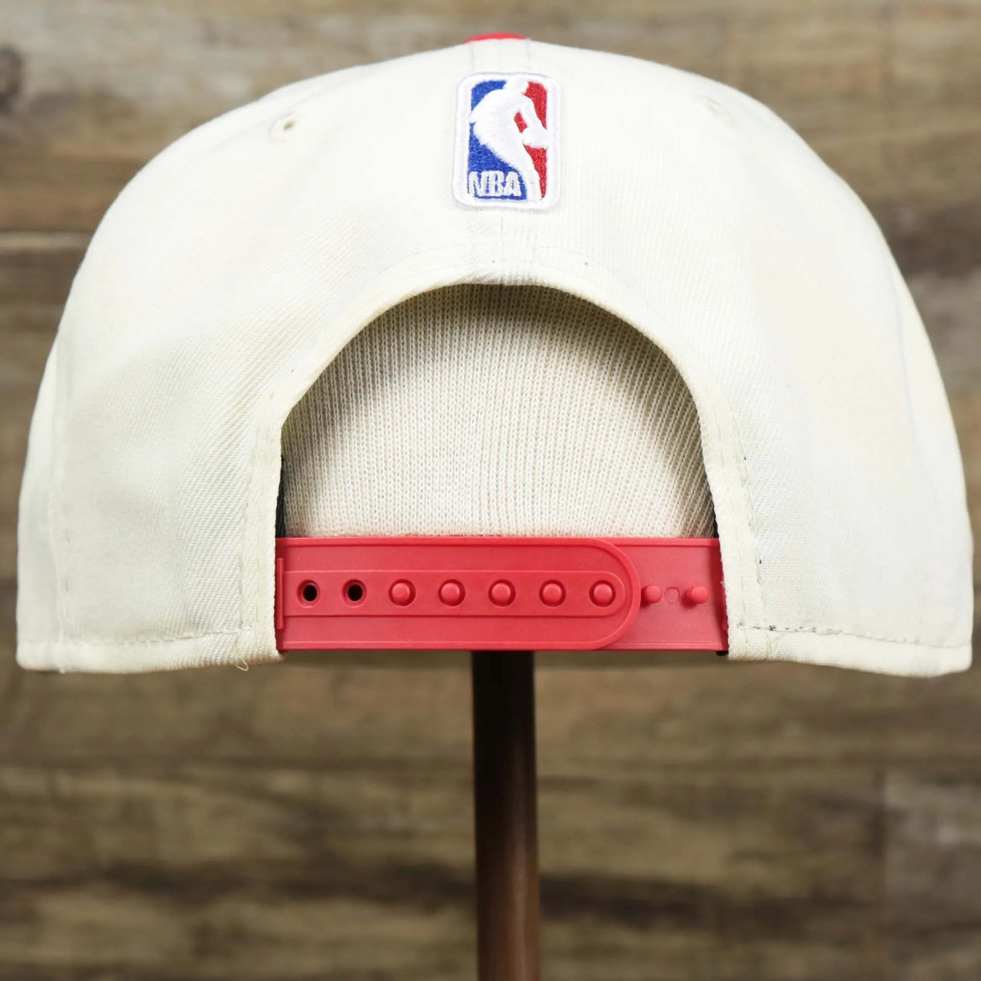 Chicago Bulls NBA 2022 Draft Gray Bottom 9Fifty Snapback | New Era Cream/Red