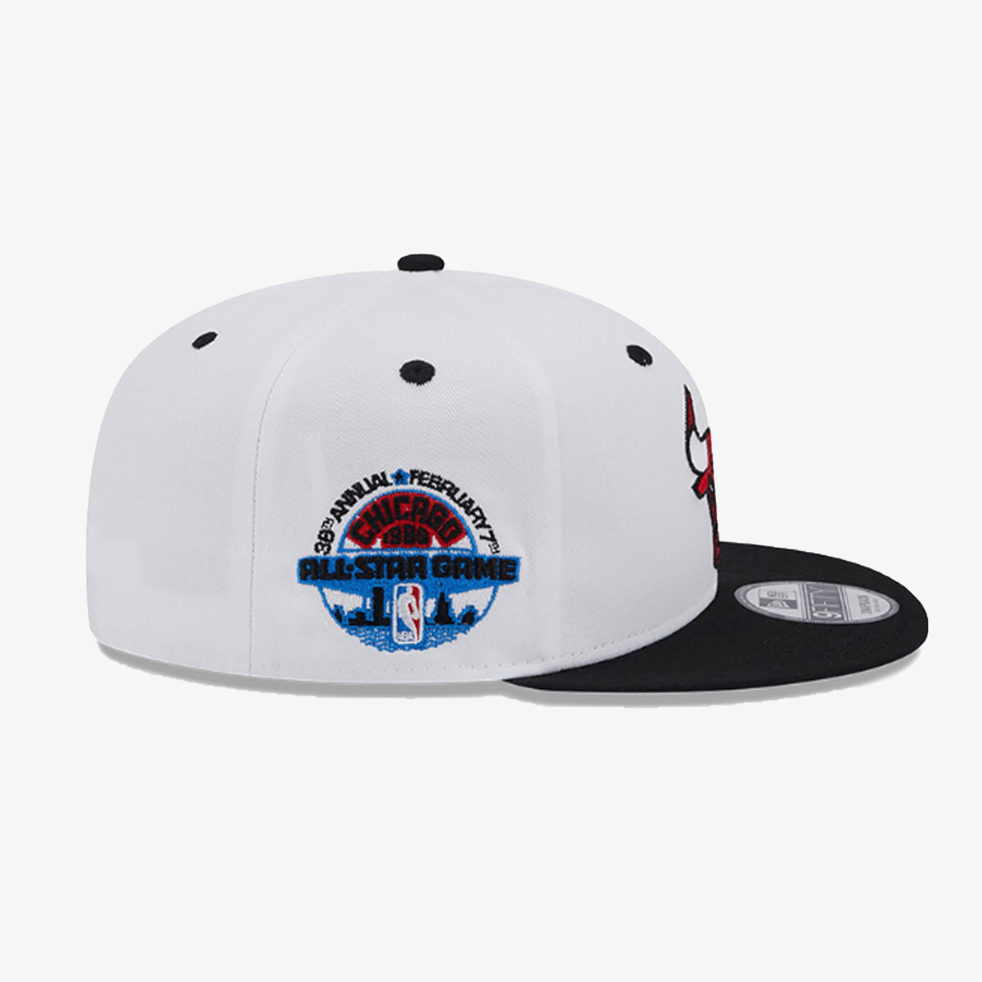 CHICAGO BULLS WHITE CROWN PATCH WHITE 9FIFTY SNAPBACK CAP 'WHITE'