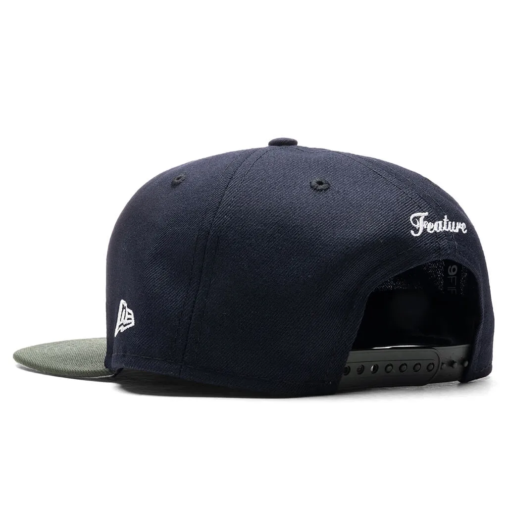 Feature x New Era Old English F Snapback - Navy/Seaweed