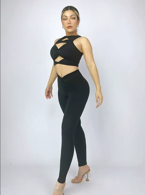 La Fitwear Top First Meet Black