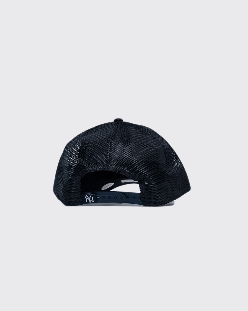 New era 940 trucker yankees