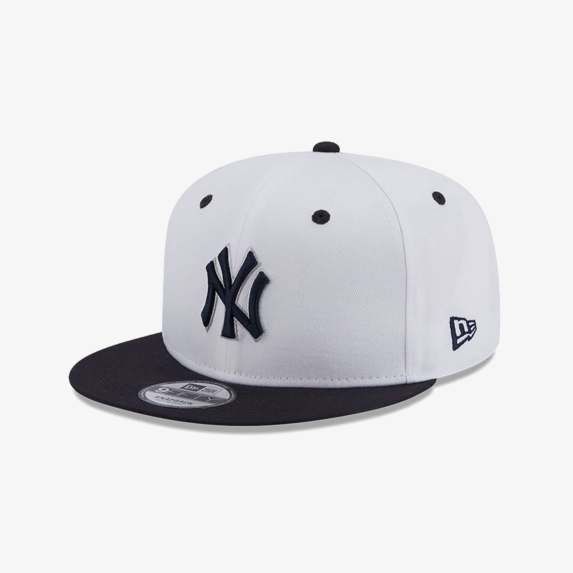 NEW YORK YANKEES WHITE CROWN PATCH WHITE 9FIFTY SNAPBACK CAP 'WHITE'