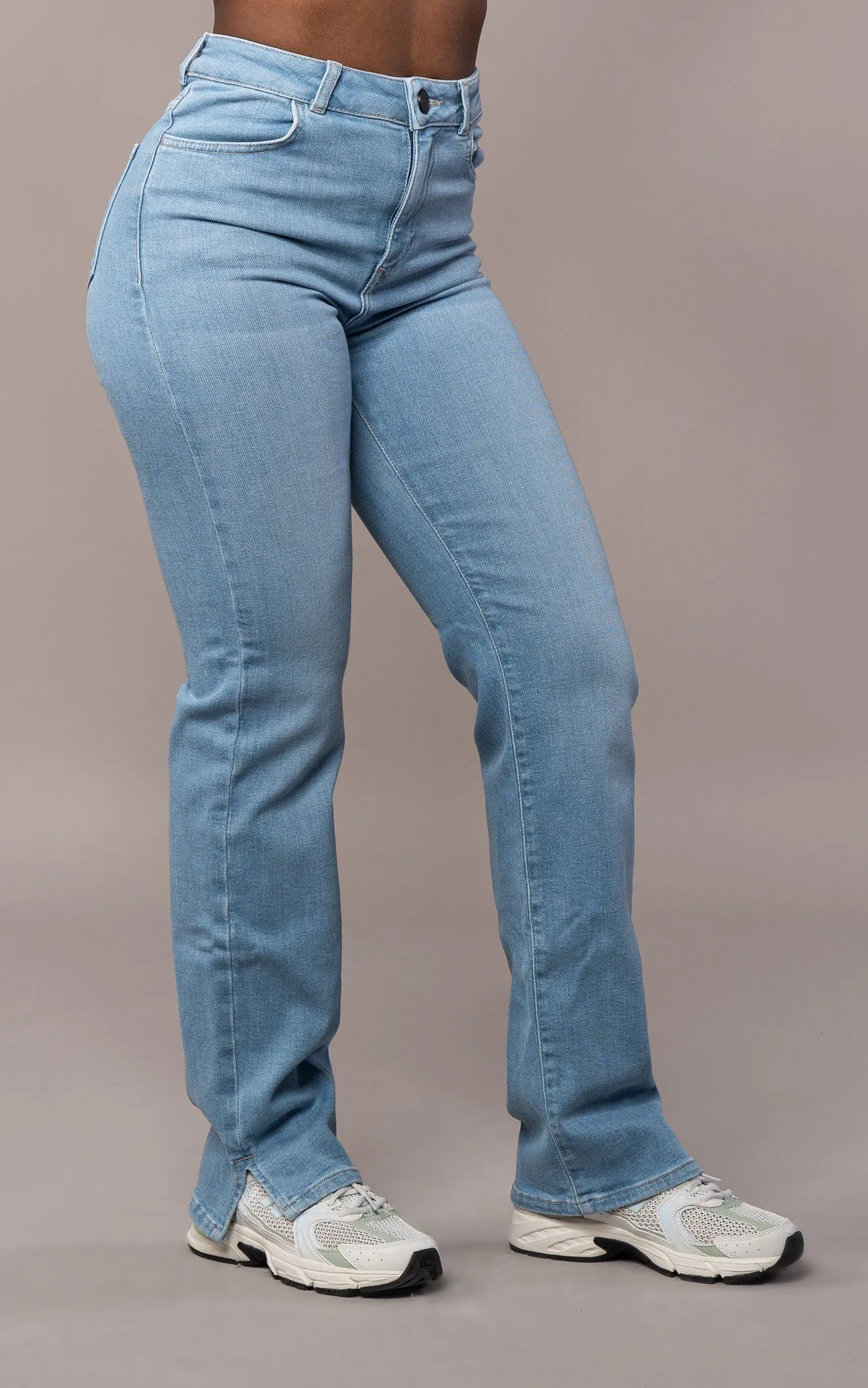 Womens Straight Leg Fitjeans - Arctic Light Blue